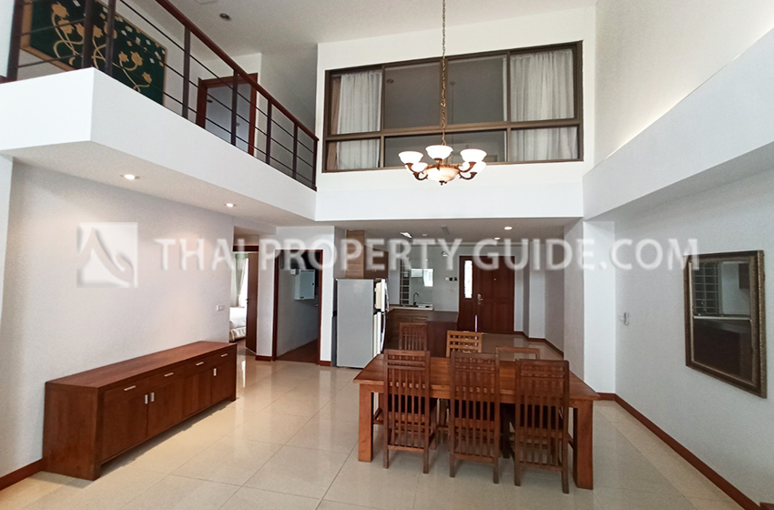 Apartment in Bangnatrad 
