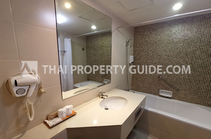 Apartment in Bangnatrad 