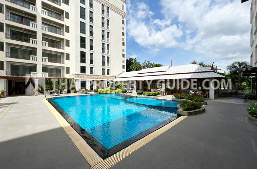 Apartment in Bangnatrad 