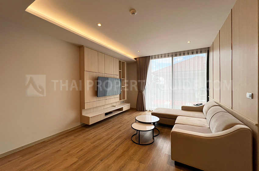 Apartment in Bangnatrad