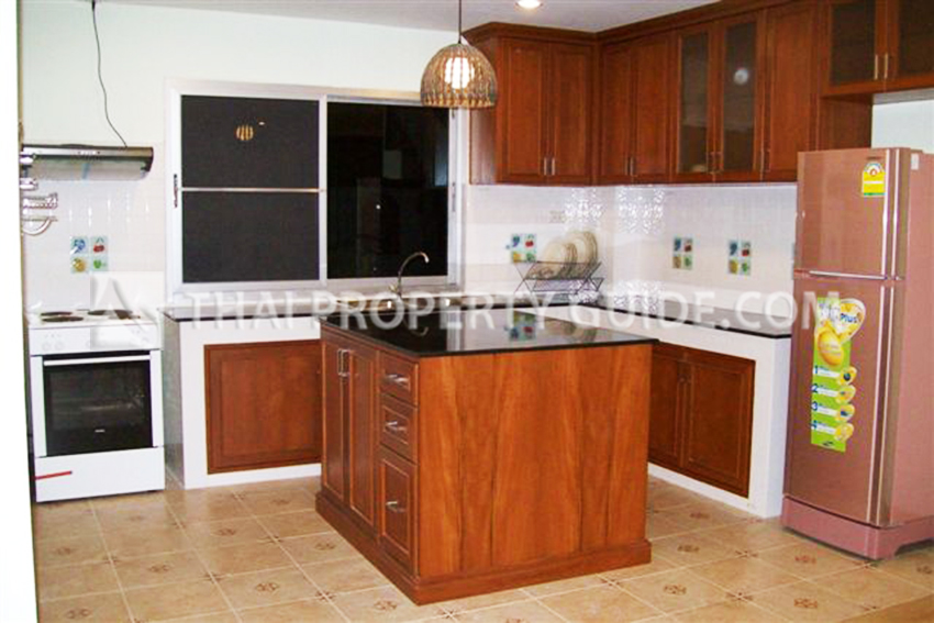 Apartment in Phaholyothin 