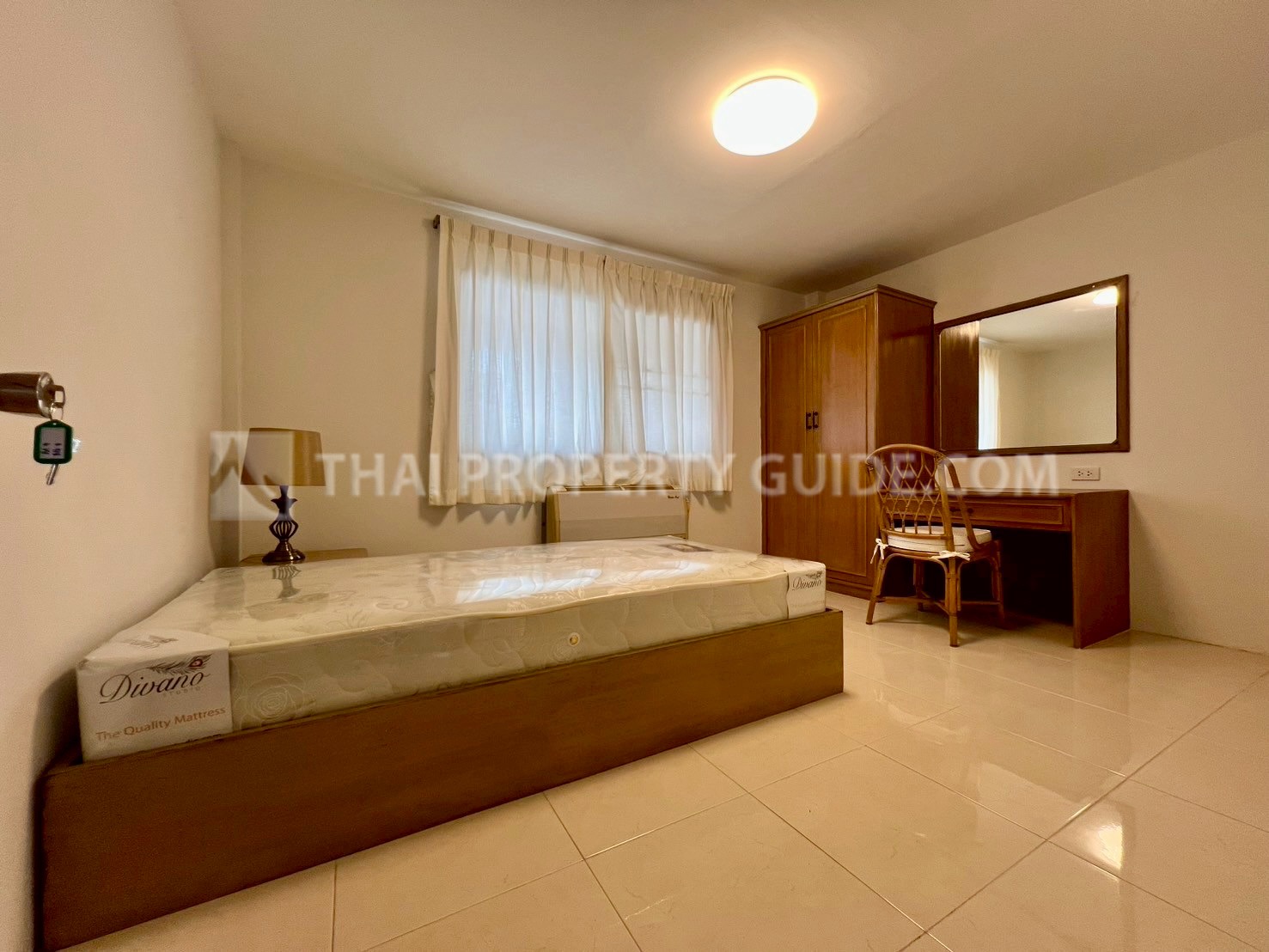 Apartment in Phaholyothin 