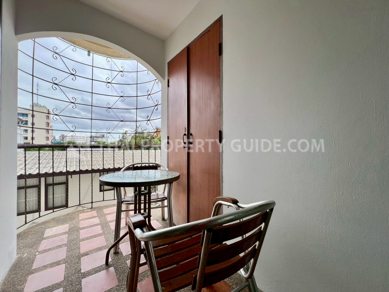 Apartment in Phaholyothin 