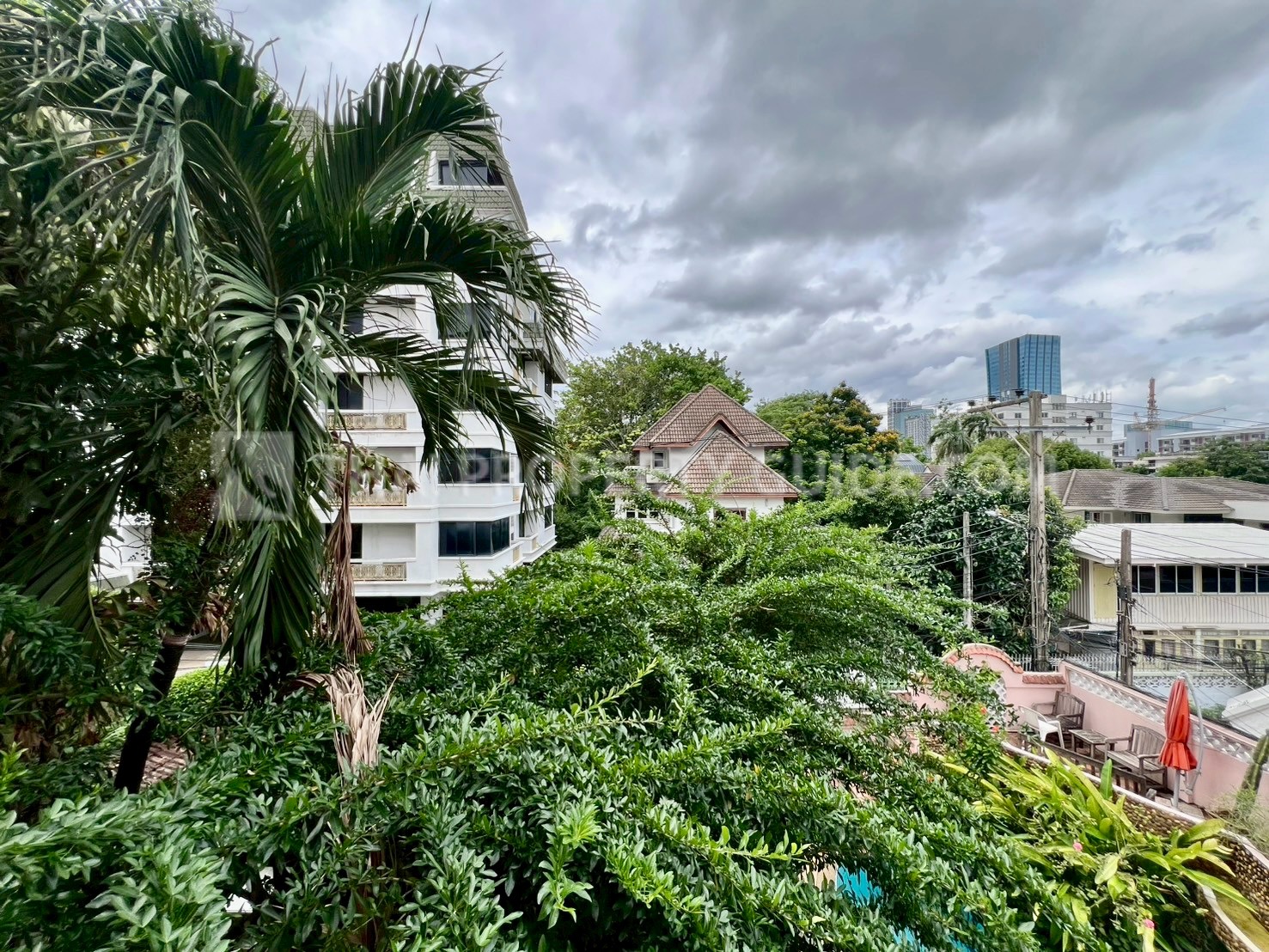 Apartment in Phaholyothin 