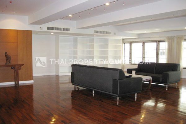 Apartment for rent in Ploenchit