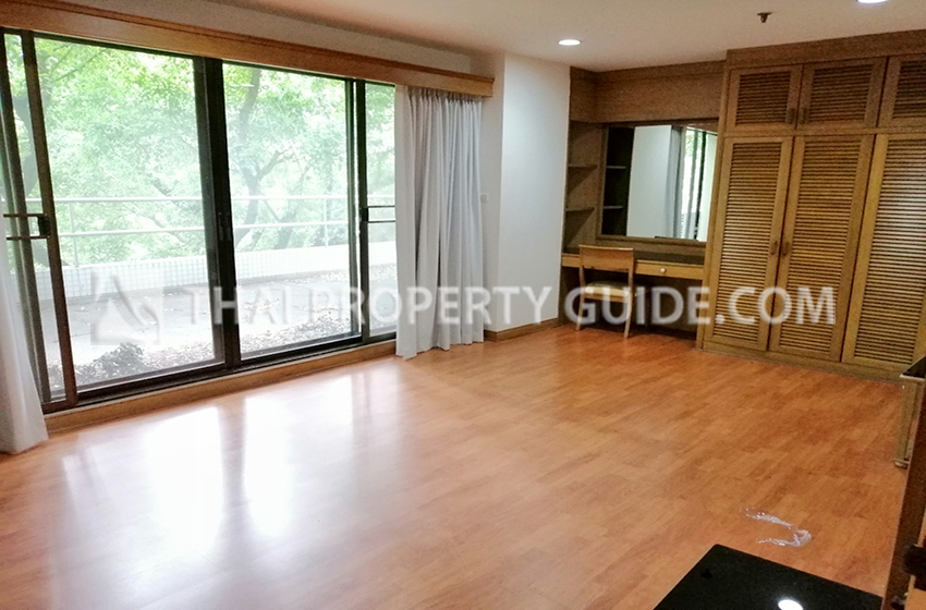 Apartment in Ploenchit 