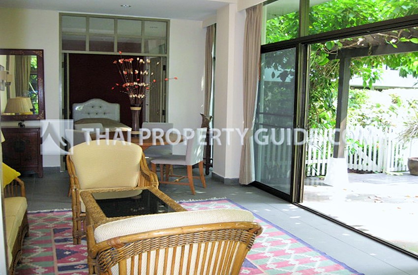 Apartment in Ploenchit 