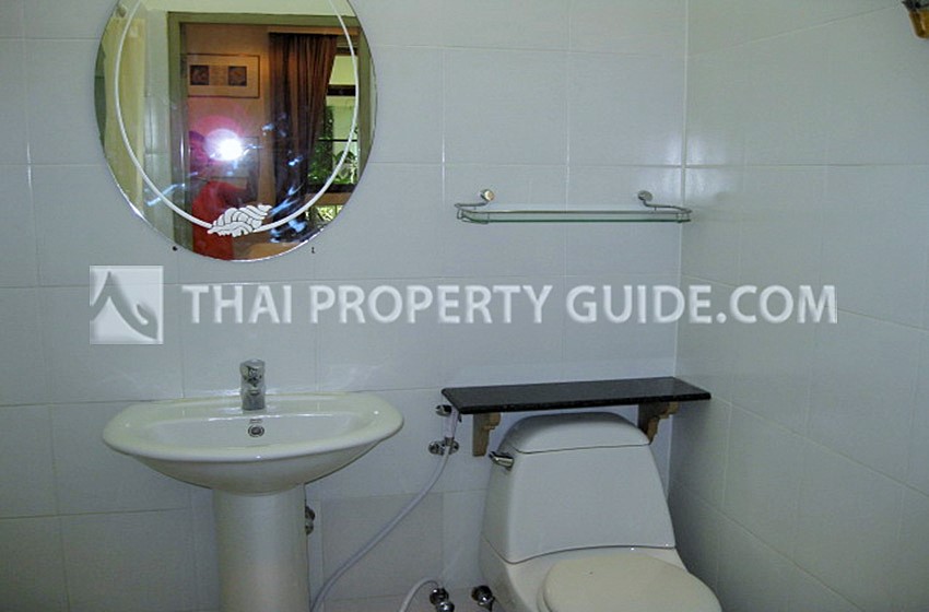 Apartment in Ploenchit 