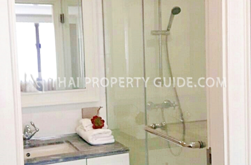 Apartment in Ploenchit 