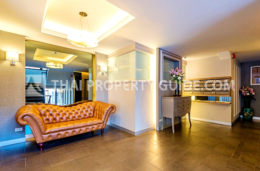 Apartment in Ploenchit 