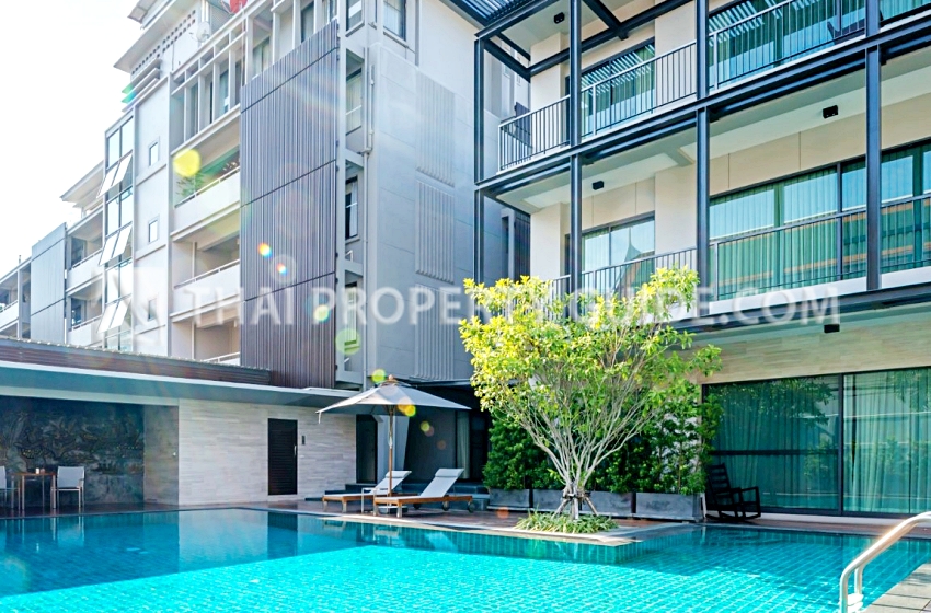 Apartment in Ploenchit 