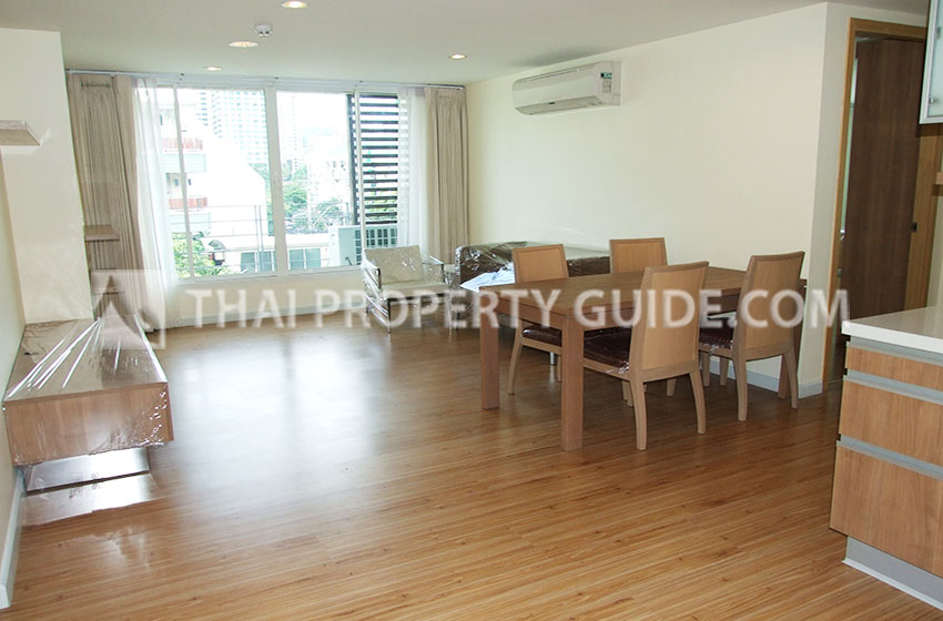 Apartment in Ploenchit