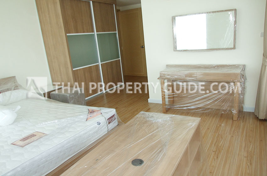 Apartment in Ploenchit 
