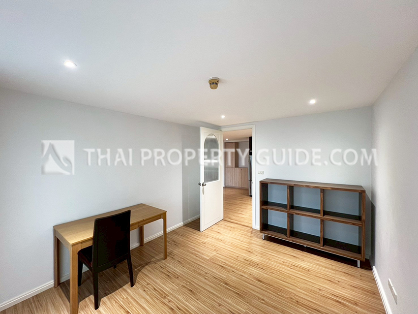 Apartment in Ploenchit 