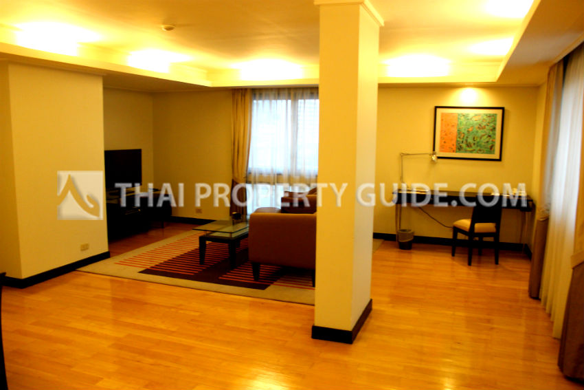 Apartment for rent in Ploenchit