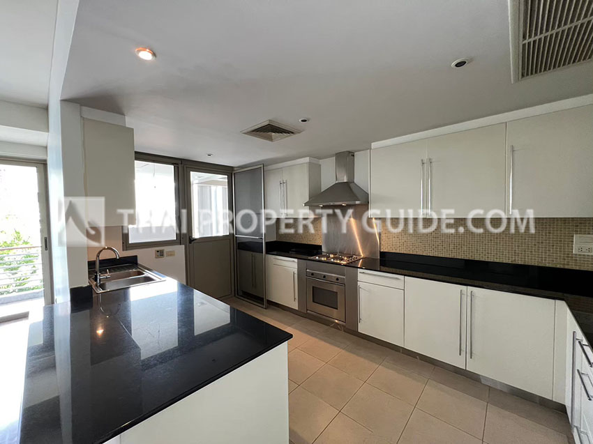 Apartment in Ploenchit 