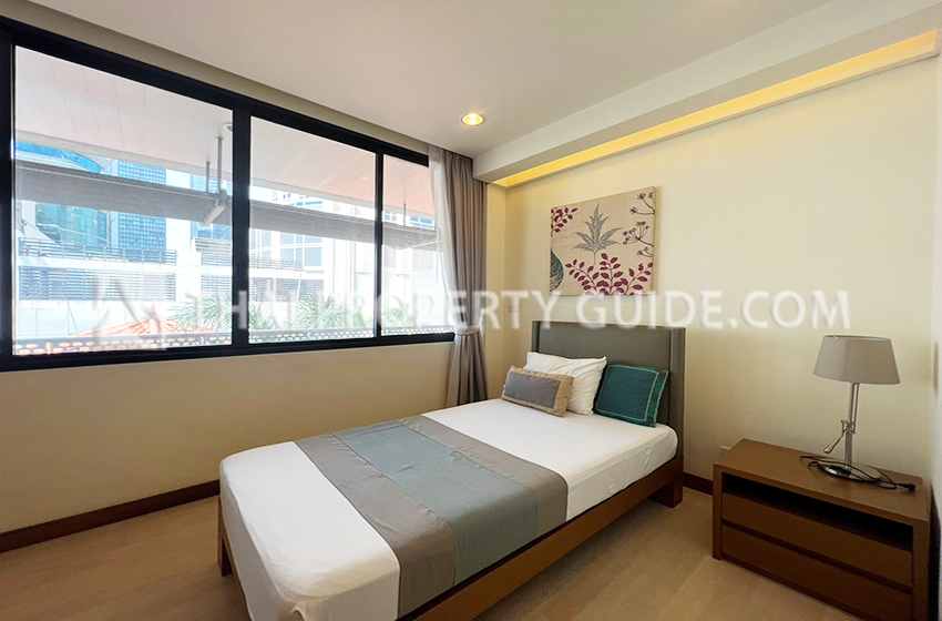 Apartment in Ploenchit 