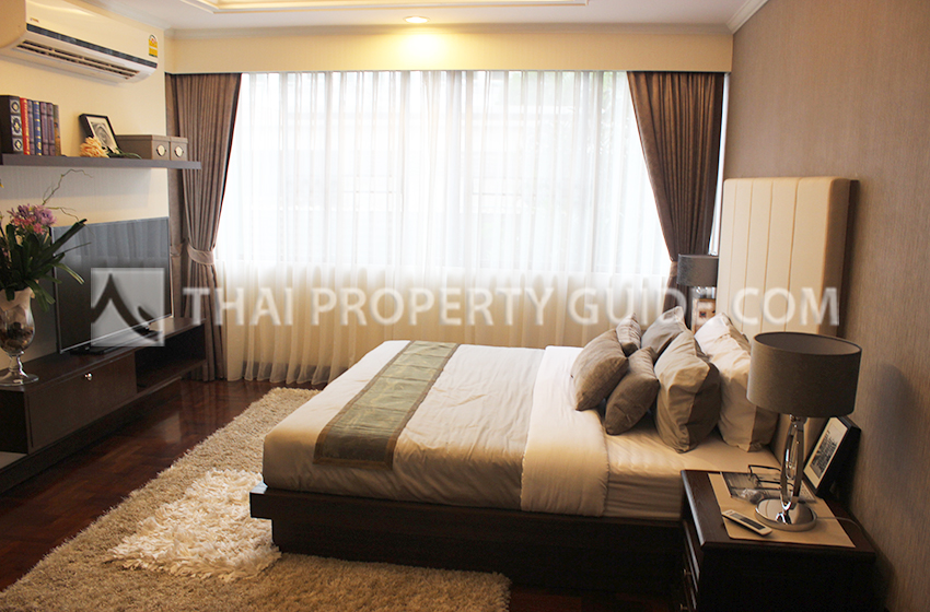 Apartment in Ploenchit 