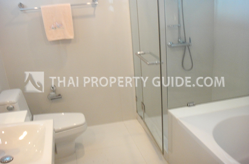 Apartment in Ploenchit 