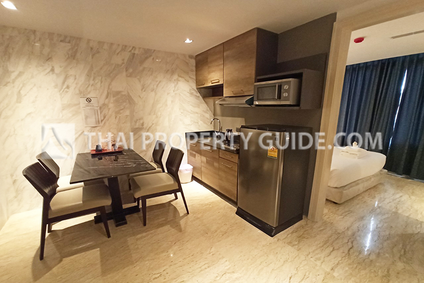 Apartment for rent in Ploenchit