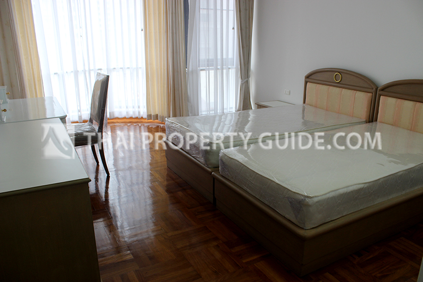 Apartment in Ploenchit 