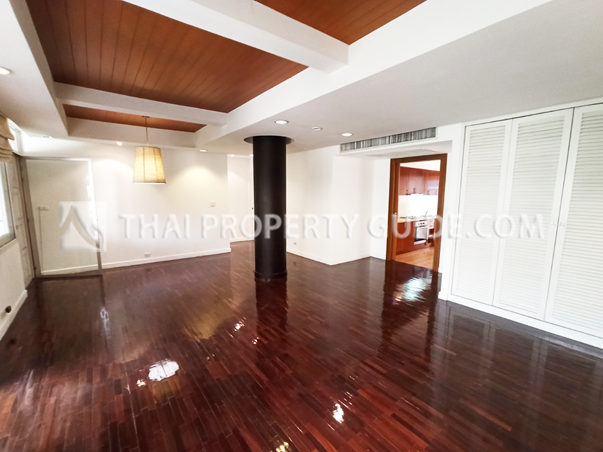 Apartment in Ploenchit 
