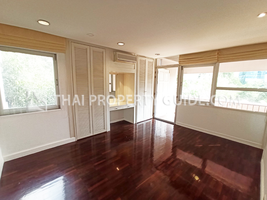 Apartment in Ploenchit 