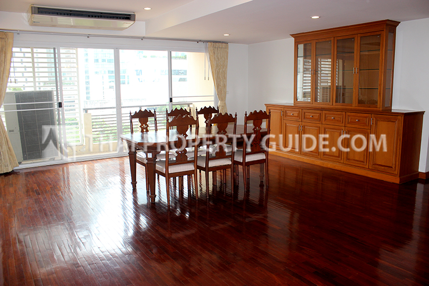 Apartment in Ploenchit 