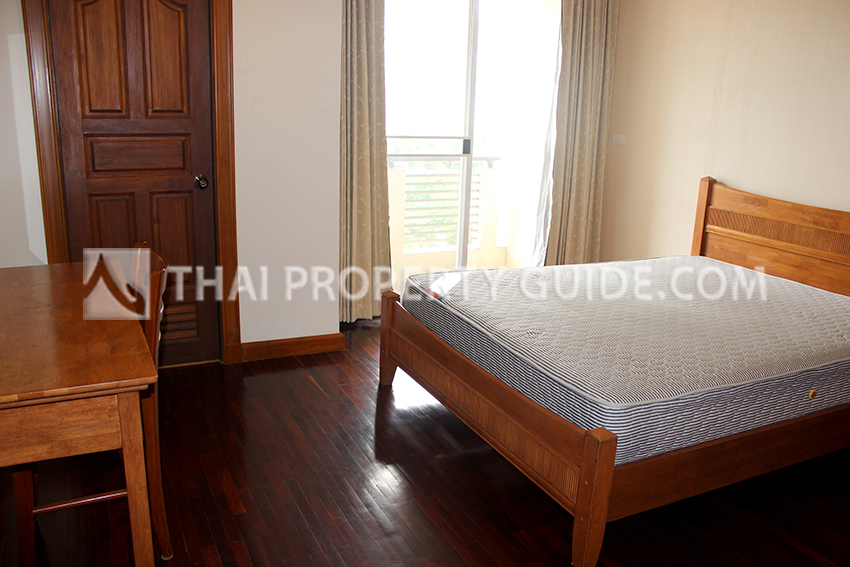 Apartment in Ploenchit 