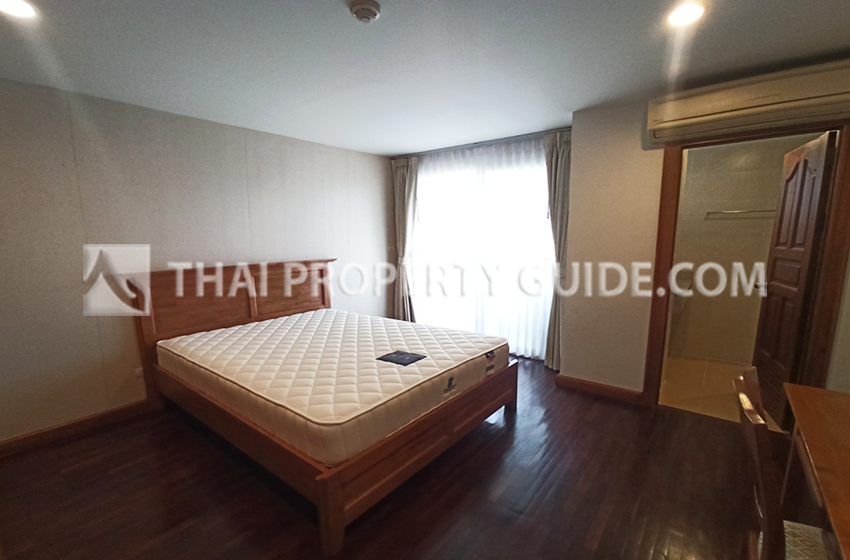 Apartment in Ploenchit 