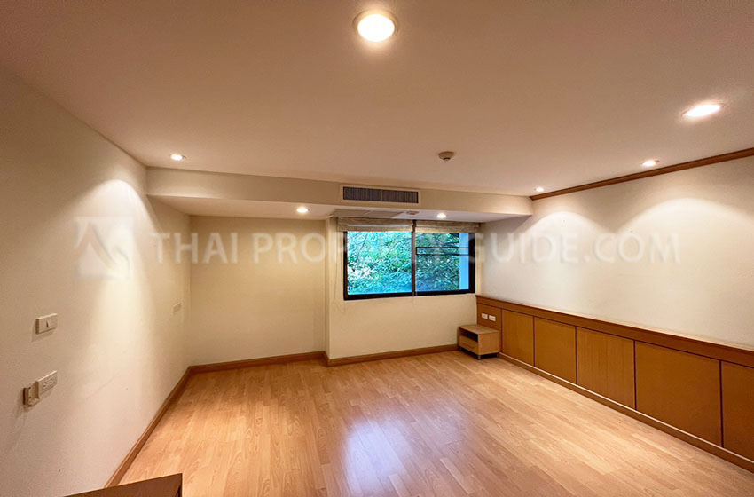 Apartment in Ploenchit 