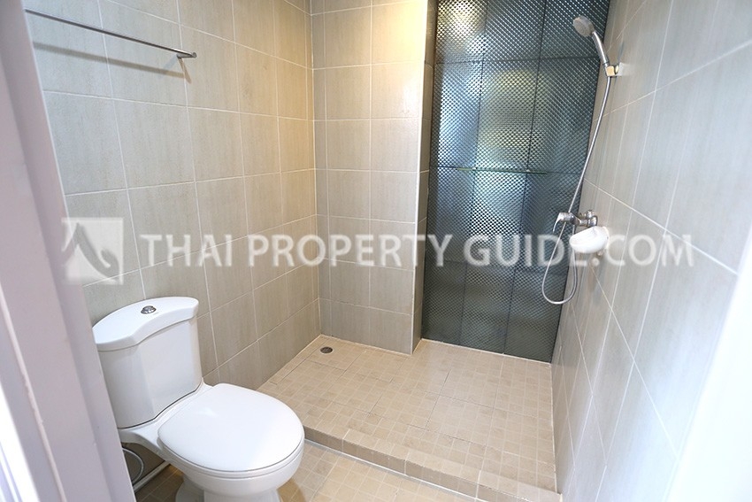 Apartment in Ploenchit 