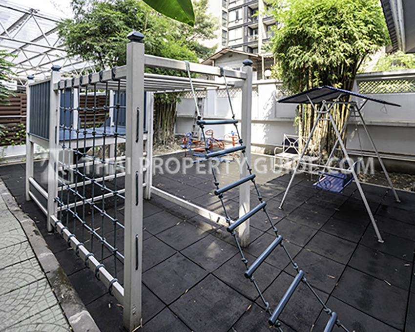 Apartment in Ploenchit 