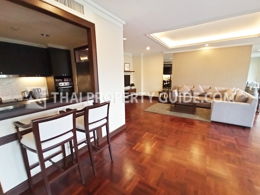 Apartment in Ploenchit 