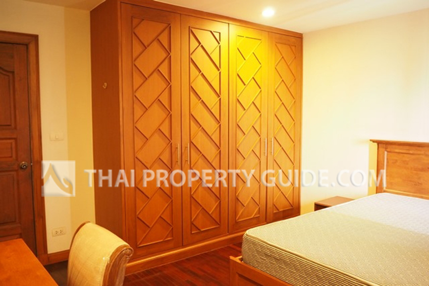 Apartment in Ploenchit 