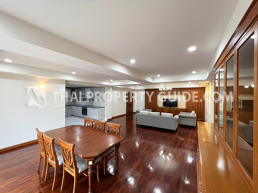 Apartment in Ploenchit 