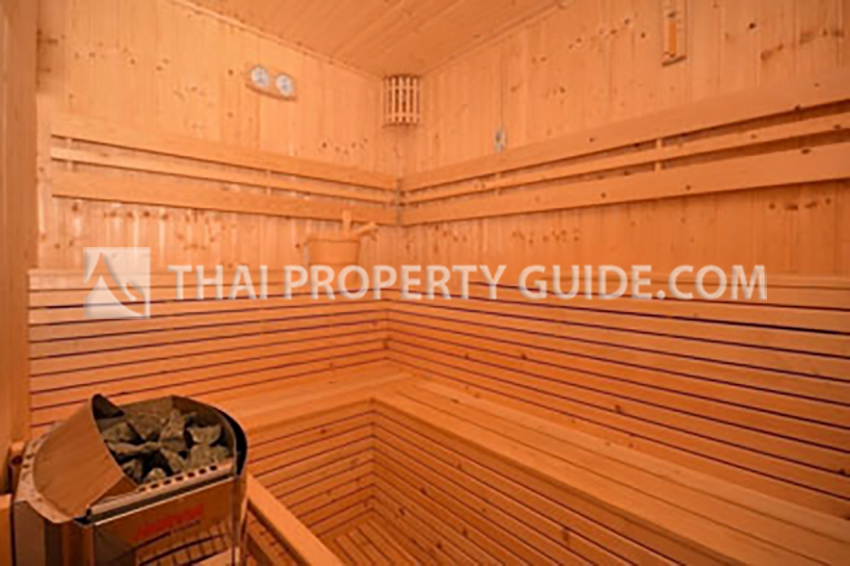 Apartment in Ploenchit 