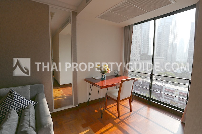 Apartment in Ploenchit 