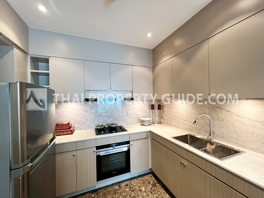 Apartment in Ploenchit 