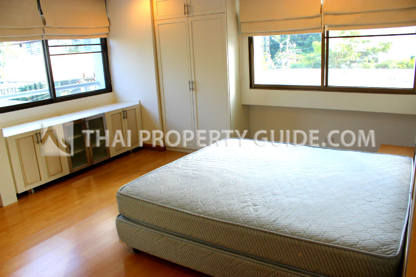 Apartment in Ploenchit 