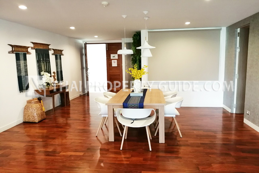 Apartment in Ploenchit 