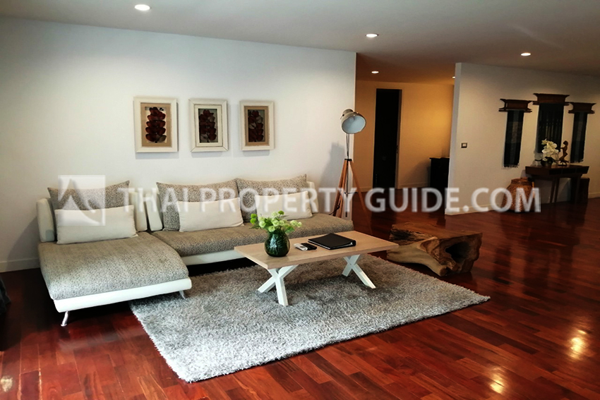 Apartment in Ploenchit 