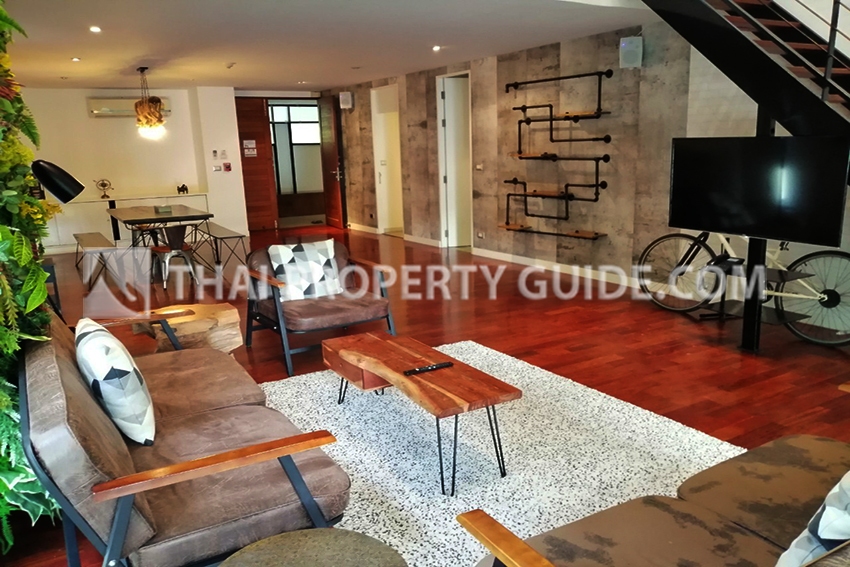 Apartment in Ploenchit 