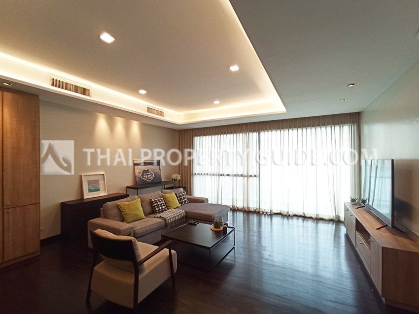 Apartment in Ploenchit 