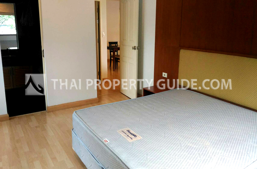 Apartment in Ploenchit 