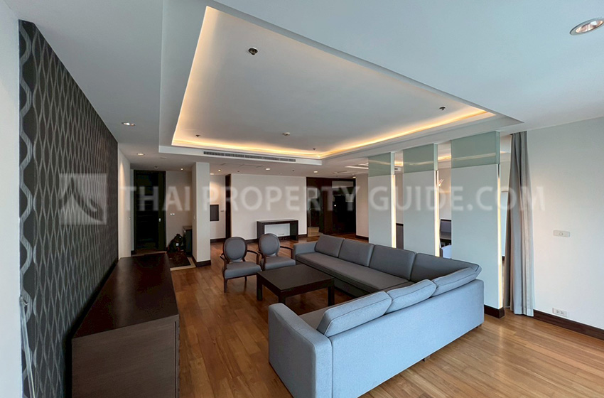 Apartment for rent in Ploenchit