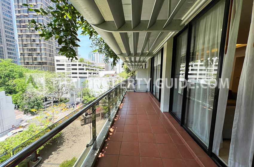 Apartment in Ploenchit 