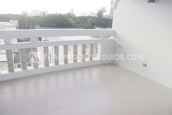 Apartment in Ploenchit 