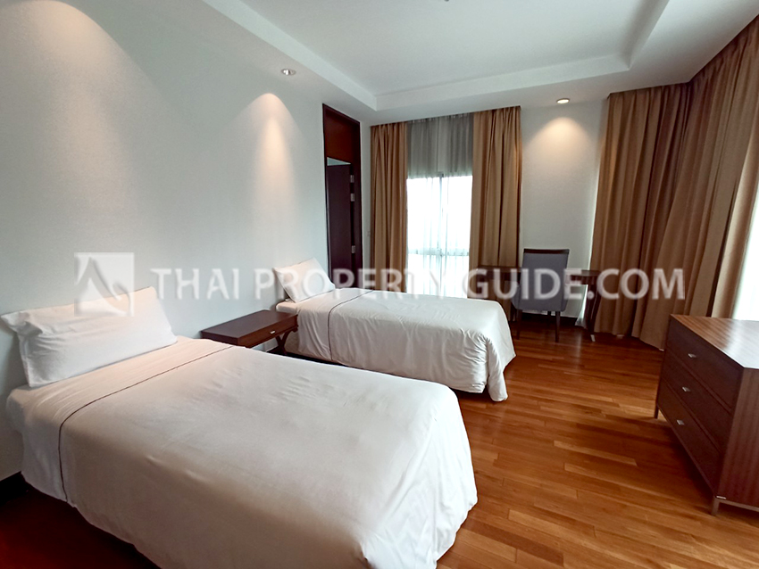 Apartment in Ploenchit 