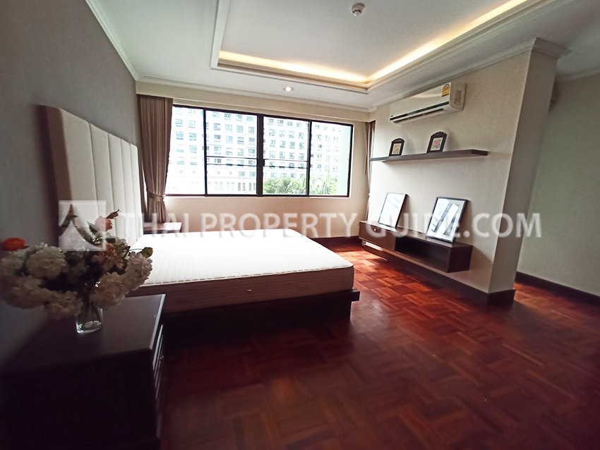 Apartment in Ploenchit 